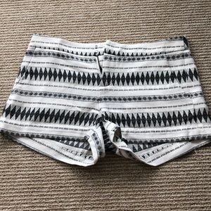 Joie black ans white patterned shorts